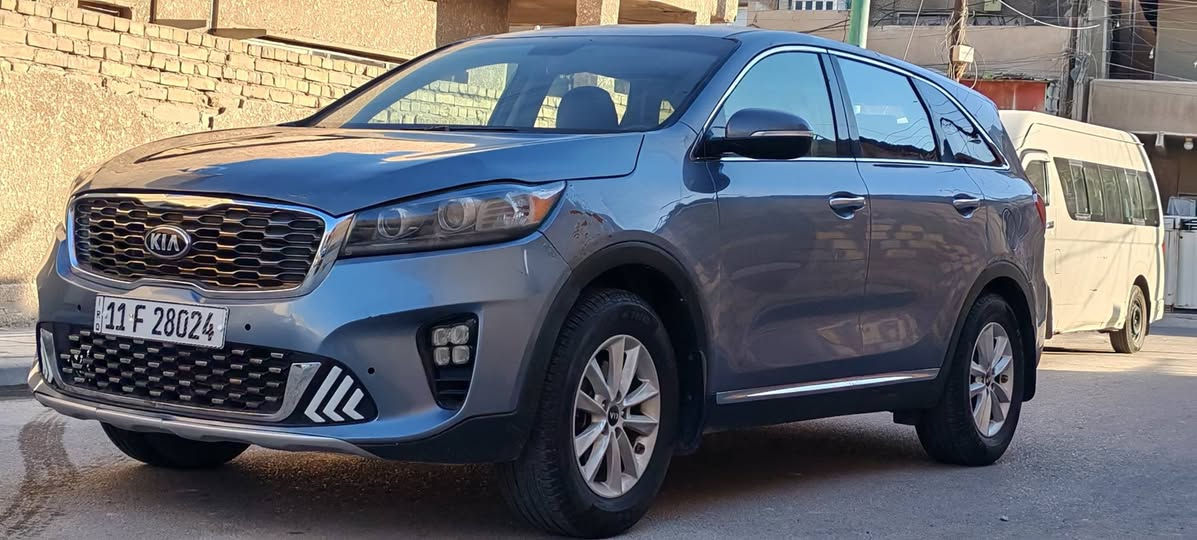 السلام عليكم سورنتو 2020 محرك ٢٤٠٠ .٤ سلندر رقم بغداد محرك كير مكفولات ٧ راكب ماشيه ٨٩ الف
حادث جانبي ٤ قطع جانبي بدون بجم بدون ايرباك 
المواصفات اشرات مري .. رادارت جميع جهات . تحكم استرين وانظمه سرعه شاشه كامره .  لد امامي . تو ويل . ٧ راكب السعر خاص علمود من الاخير 
الاتصال
***********
*********** بغداد, العراق
