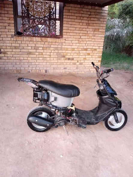 سلام عليكم دراجه للبيع مكفوله من كلشي سلف هندر شلعه تخبل مكينه ناعمه مابيه صوت اكسل السعر  230 وبيه مجال مكانه القرنه الثغر الاتصال على الرقم***********
