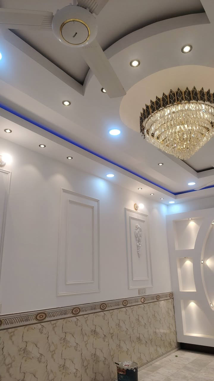 اشتغل كافه لاصباغ وديكورات وسحب لمعجون وسقف ثانوي وتغليف جدران ***********
