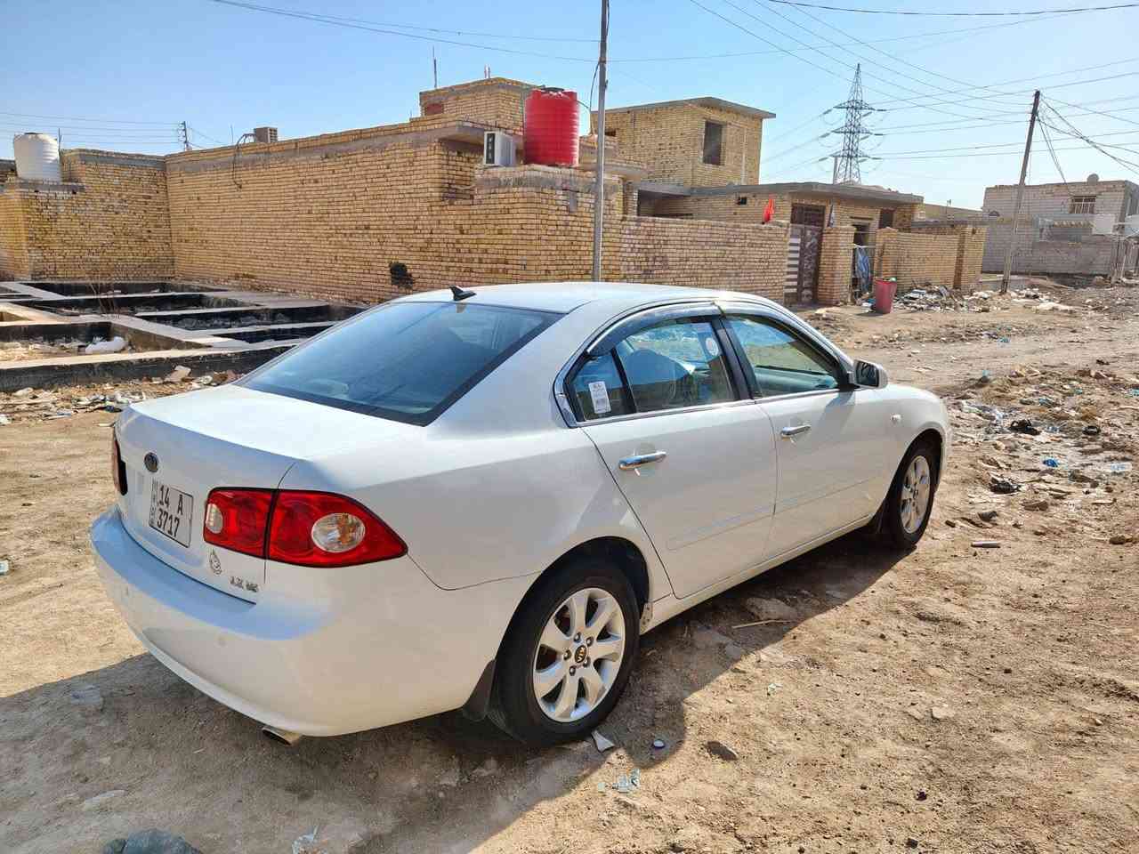 السلام عليكم
كيا اوبتيما 2008 وارد كوري 
كير ومحرك كفاله تبريد وحداديه وتخم تاير صبغ حزام سيارة جاهزة مال جناي السيارة احلى من الصور🟦
السعر $90 وبيها مجال قليل
مكاني ناصريه مركز
للأستفسار  
*********** وات ساب
