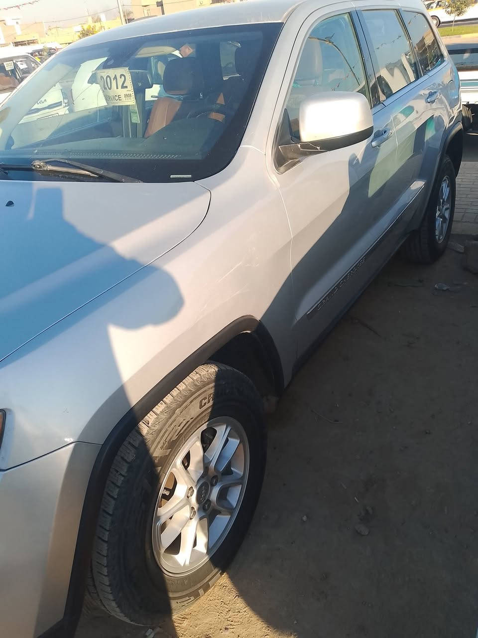 جيب موديل2012  أمريكي كلين   
***********ب اسمي السياره احول ثاني يوم 
واسط الصويره/165
