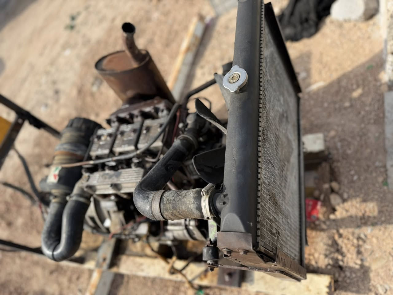 3 بستم
15 كيفي 
المولد يصرف لتر كاز في الساعة 
المولد نضيف شغال  
السعر  14ورقة وبيه  مجال قليل
المكان إلانبار عامريه الفلوجة

***********
***********
