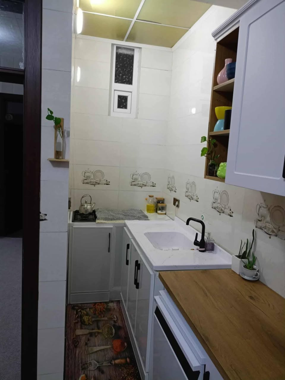 #خانوی_زۆرشاز بۆ فرۆشتن  
سعری تەنها 170گڵاو معامەڵە
ناونیشان  قەزای  ڕزگاری سمود
🔷 گەڕەکی سەنگاویەکان 
🔷 نزیکی مزگەوتی پیشەوا 
🔷 ڕووبـەری 6 بـە 20 = 120 مـەتـرە
🔷 ڕێگەپێدانە
🔷 ڕووی لـە خۆری ئێوارەیە 
🔷
🔷 دکـتـی بو  کـراوە

🔴 ژوورەکـانـی ئـەم خـانـووە پـێـکـھـاتـووە لـە ⬇️

🔵 ژووری مـیـوان
🔵 مـطـبـغ
🔵مسـاعـد مـطبـغ
🔵 هـۆڵـێـک
🔵 دوو ژووری نـووسـتـن
🔵 ڕۆشـنـایـی  
🔵 مـشـتـەمـەلـات

بۆ زانیاری زیاتر پەیوەندی بکەن
ژم***********
ژم***********
ژم***********
