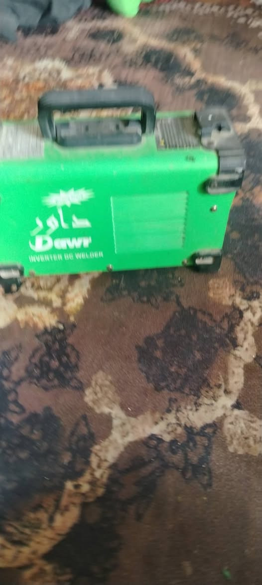 مكينه الحيم جديده كامله مناقصها شي سعرها 75بيها مجال


**إذا كنت صاحب هذا الإعلان وتريد حذفه لأي سبب، رجاءا أرسل رسالة إلى الدعم الفني**