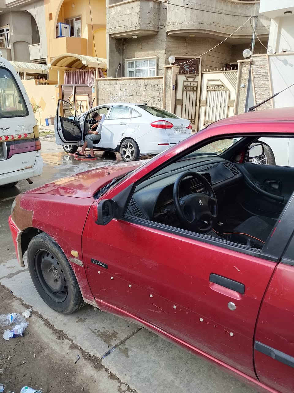 للبيع بيجو ٣٠٦ رقم بغداد دولي سيارة جاهزة مكينة جديدة كير كلج وعينة وبولبرين جديد صدر جديد تبريد شغال اربع جامات كهرب راديتر جديدة مابيها جطلات سيارة ترايها كلش حلو مكاني موصل للاستفسار عل خاص


**إذا كنت صاحب هذا الإعلان وتريد حذفه لأي سبب، رجاءا أرسل رسالة إلى الدعم الفني**