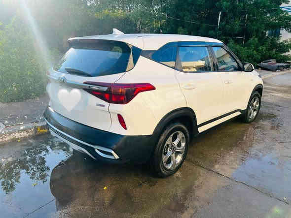 السلام عليكم 
سيلتوز ٢٠٢٢ وارد كوري اني مستوردها
مواصفاتها حلوة ١٦٠٠ تيربو رقم بغداد
السيارة بصمة تشغيل وابواب وتشغيل عن بعد وترحيب
مري شفط
شاشة كبيرة
تبريد بيانو
هاندبريك بصمة واتو هولد
مانع انزلاق ومنحدرات
كشنات جلد 
وتدفئة كشن 
تدفئة ستيرن
رادار امامي وجانبي ونقطة عمياء 
حساس ورادار خلفي وتنبيه وتوقف ذاتي عل بگ 
لايتات زينون بلادي وماطور تحكم لايتات
بلوجكتر زينون
لايت عالي ناصي اوتو
تحديد مسار
كروز تثبيت سرعة سمارت
٦ وضعيات قيادة
حادثها  موضح بالصورة ميكانيك مكفول وشغالة جانت
والجامرلغ تبديل بلادي نفس اللون وشويه بنيد
السيارة مابيها اي نقص 
مكان السيارة بغداد
السعر ١٤٥$
*********** بغداد
