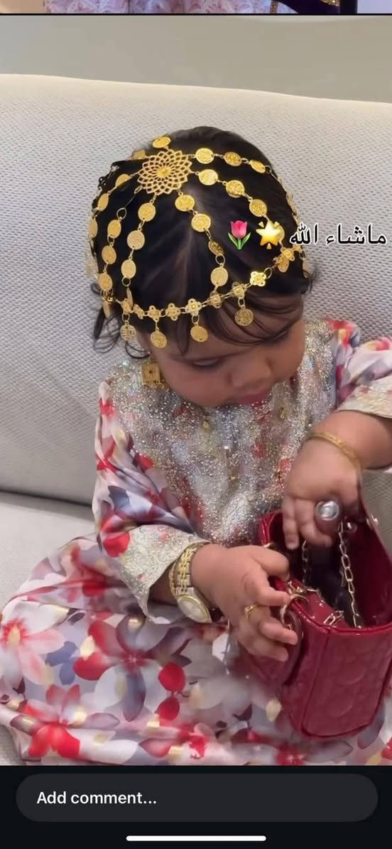 #الفهد_للأطفال
زي رمضاني بناتي
والهامة الخاصة بلكركيعان 
قياس 3-12 سنة 
العنوان 🔴الصويرة-شارع النجمة-مقابل شموسة ومجاور حلويات الحمداني 
متوفر توصيل داخل الصويرة وكافة محافظات العراق
للاستفسار ***********
