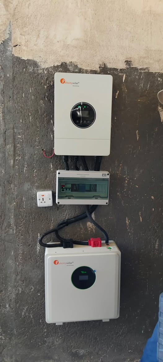 على بركة الله تم تنصيب منظومة طاقة شمسية ٦ امبير ليلي نهاري 
المنظومة تتكون من انفيرتر بسعة 4KW من شركة فلستي 
وبطارية 5KW ايضا من شركة فلستي
و ٣ الواح فلادلفيا 

مع توفر خصومات في الفتره الحاليه🌹 
كذلك تتوفر في الشركة جميع البراندات العالميه من فلستي و deye و فولترونك و Growatt

مستعدون لتلبيه كافة احتياجاتكم وبانسب الاسعار 
*********** 
***********
