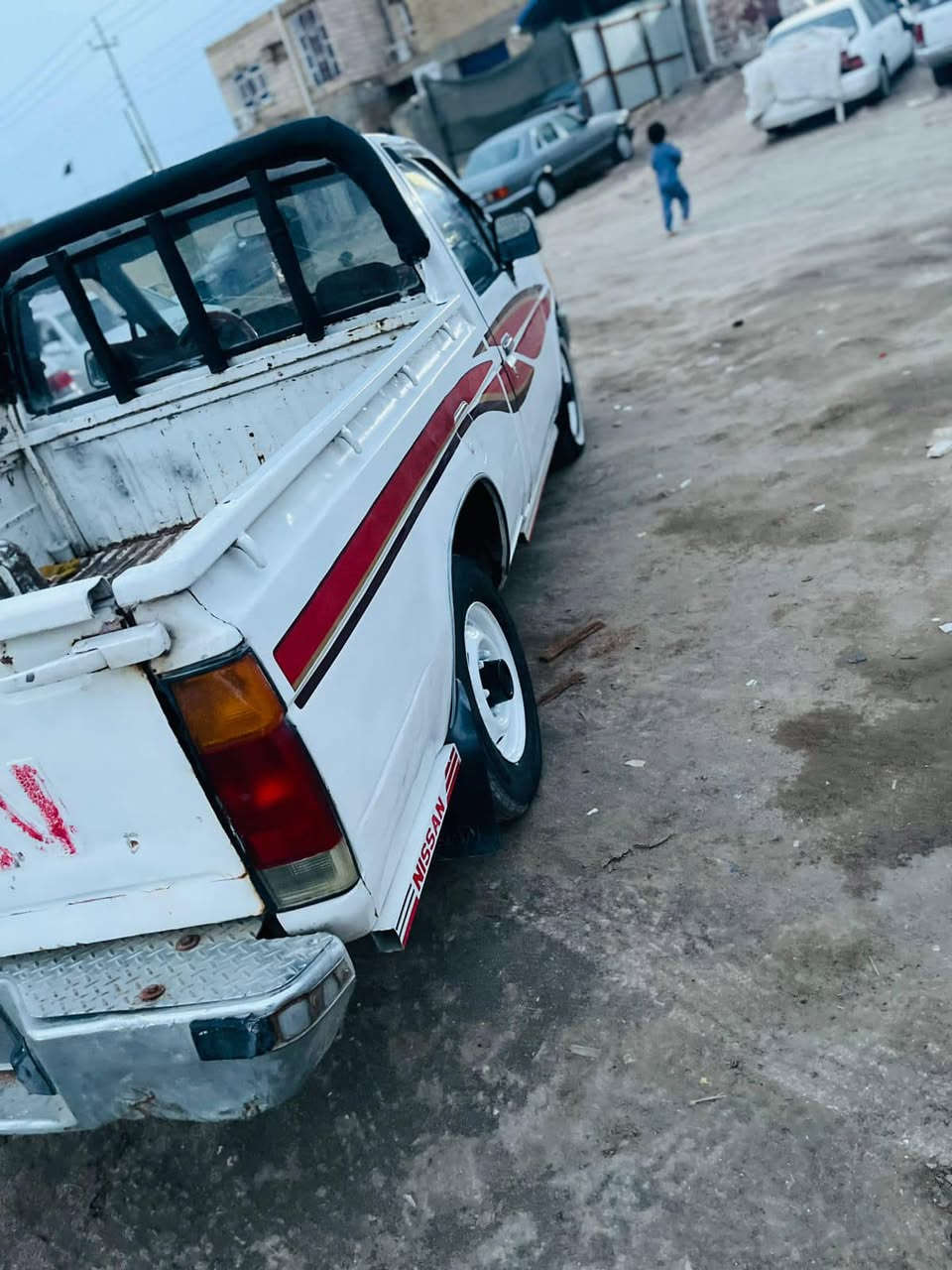 سلام عليكم نيسان موديل 1991مكفوله من الضربه وكص ونقل جثه والعيب الشرعي والشاصي كير محرك شرط تخم تاير جديد سياره جاهزه من كلشي مشروع وطني تحويل مباشر لسعر 33 رقم ت *********** رجاء رجاء مكلف بلنشر خابر على رقم
