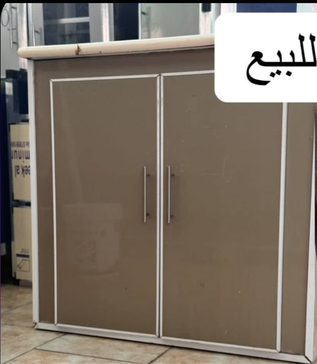 بيع مستعجل غراض بيت
تخم تركي 8 مقاعد سعره 300
طباخ إيطالي نظيف بس جامه مكسوره ب100
معرض نجاره ب80
جزامة احذية ب20 
#ملاحظه . أسعار نهائيه مابيها مجال


**إذا كنت صاحب هذا الإعلان وتريد حذفه لأي سبب، رجاءا أرسل رسالة إلى الدعم الفني**