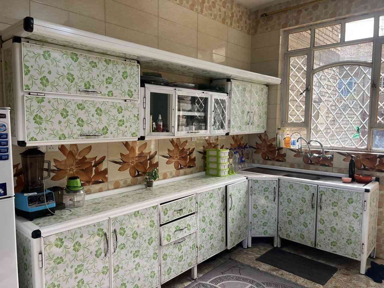 كنتور ب150 الف
كاونترت المنيوم 250 الف 
هاتف ***********
