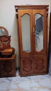 للبيع • غرفة نوم