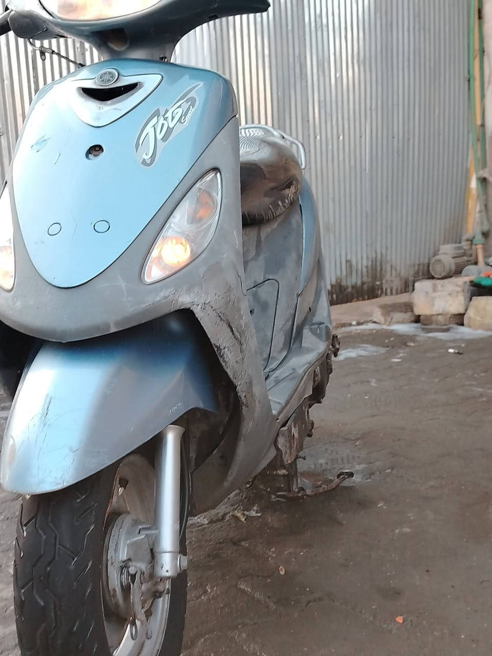 السلام عليكم
دراجه ماكس منغولي
دراجه نضيفه100/100
بوشه بلاديه
هندر مع سلف نكره
صالنصه جديده fm
مدينه الصدر قرب الكياره
رايدها مراوس ماكس عدله نفس نضافتهاا*********** وتساب
