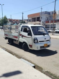 كيه 2700 موديل. 2012،  كير  مكينه. شاصي. بشرط وشرط التحويل  . 07517354...