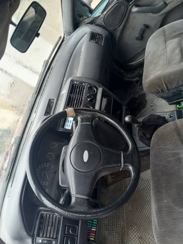 فؤرد گئر و مكينه و تقةورةقه ي بةشةرت سنوي اصليه ليدراني نيه گئچ و تنزيل و كارةبايات لايت زينون هموي بشرت سعري 11ورقه شوين هه ولير *********** أربيل, العراق
