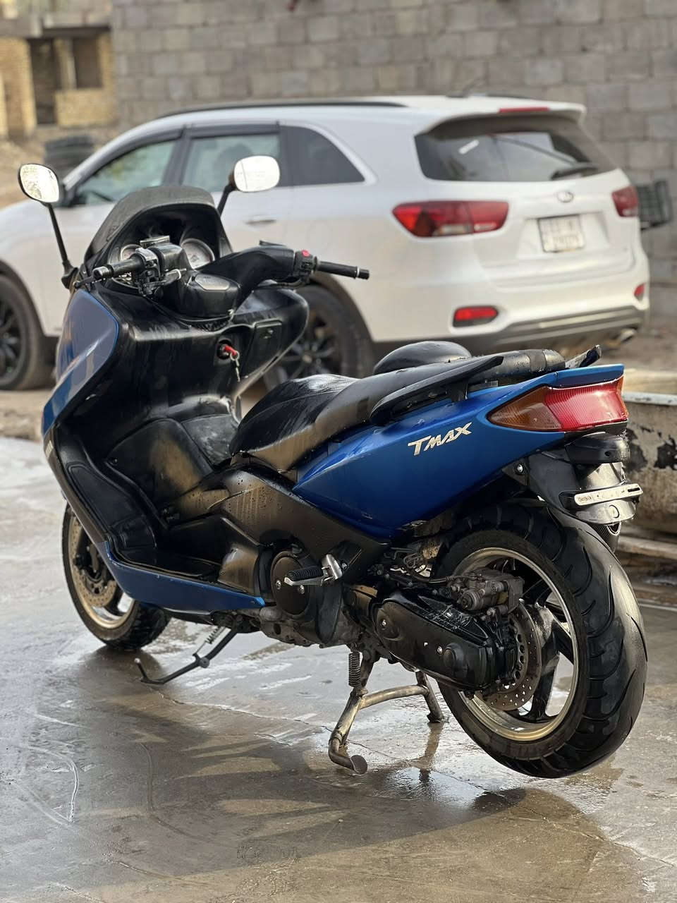 السلام عليكم للبيع تي ماكس2008  دراجه خير من لله صالنصه يوشماره لايت زنون زوج تاير جدد مانقصها اي شي السعر خاص مكان بابل ***********
