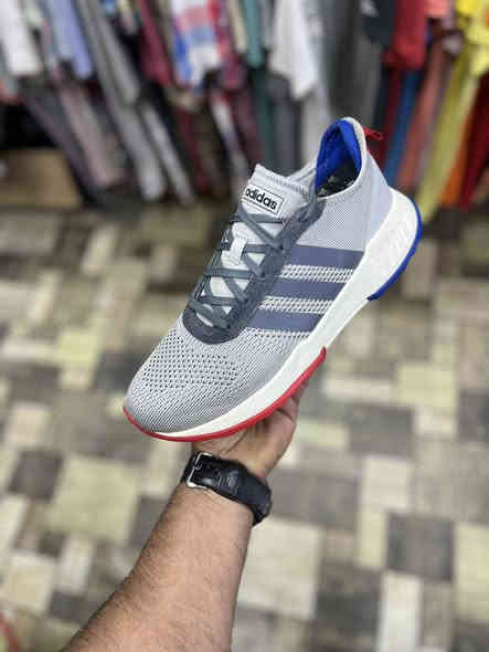 ايدادس
بالة اصلي
قياس 42
توصيل جميع محافظات 
واتساب
***********
