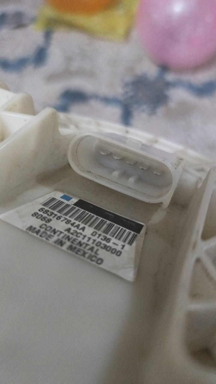 عبوه جارجر موديل 2018 اصليه بسعر مناسب سعر 60قفل ***********
