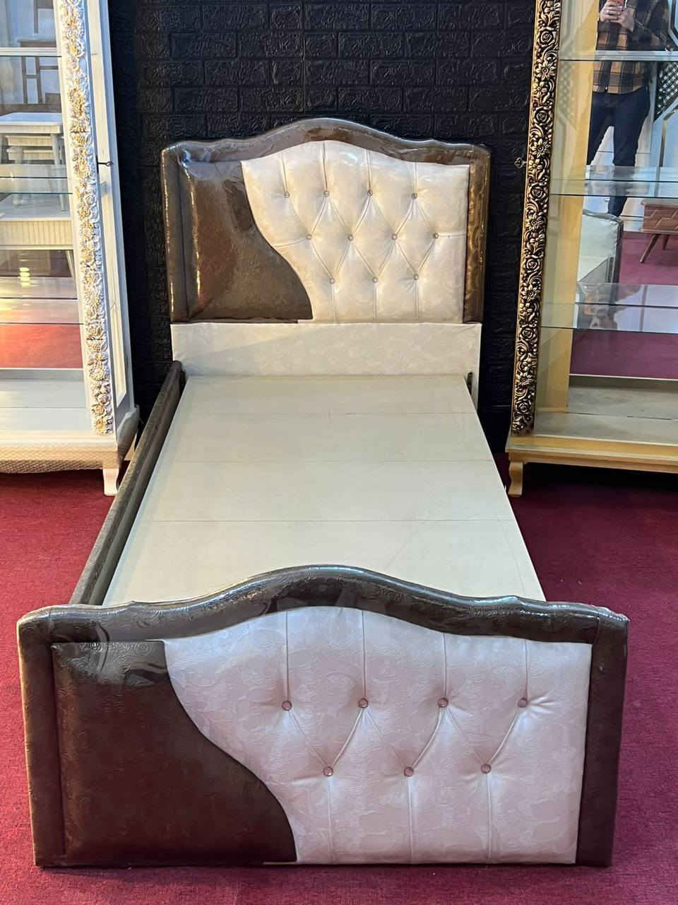 سرير دوشمه عراقي
#قياس 90 في 190


**إذا كنت صاحب هذا الإعلان وتريد حذفه لأي سبب، رجاءا أرسل رسالة إلى الدعم الفني**