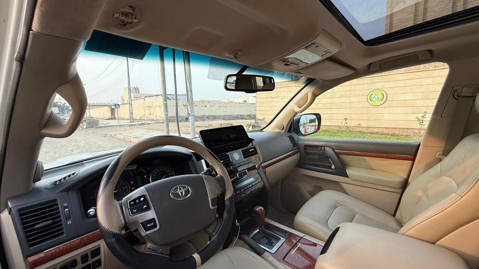 تفاصيل الاتصال ع الرقم
***********
