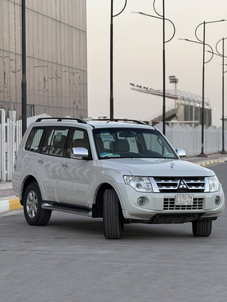 السلام عليكم
باجيرو 2014 حبتور كفاله عامه من كلشي 
سياره كارتون والصور موضح بيه كلشي 
زوج تايرات جديد صار 6 اشهر من مشدود 
فتحه بالقماره 
كير وتماتيك وعادي و لوكير 
مواصفاته فووول حبتور مايحتاج نعددهن 
ماشيه 75 كيلو فقط 
للاستفسار   ***********
