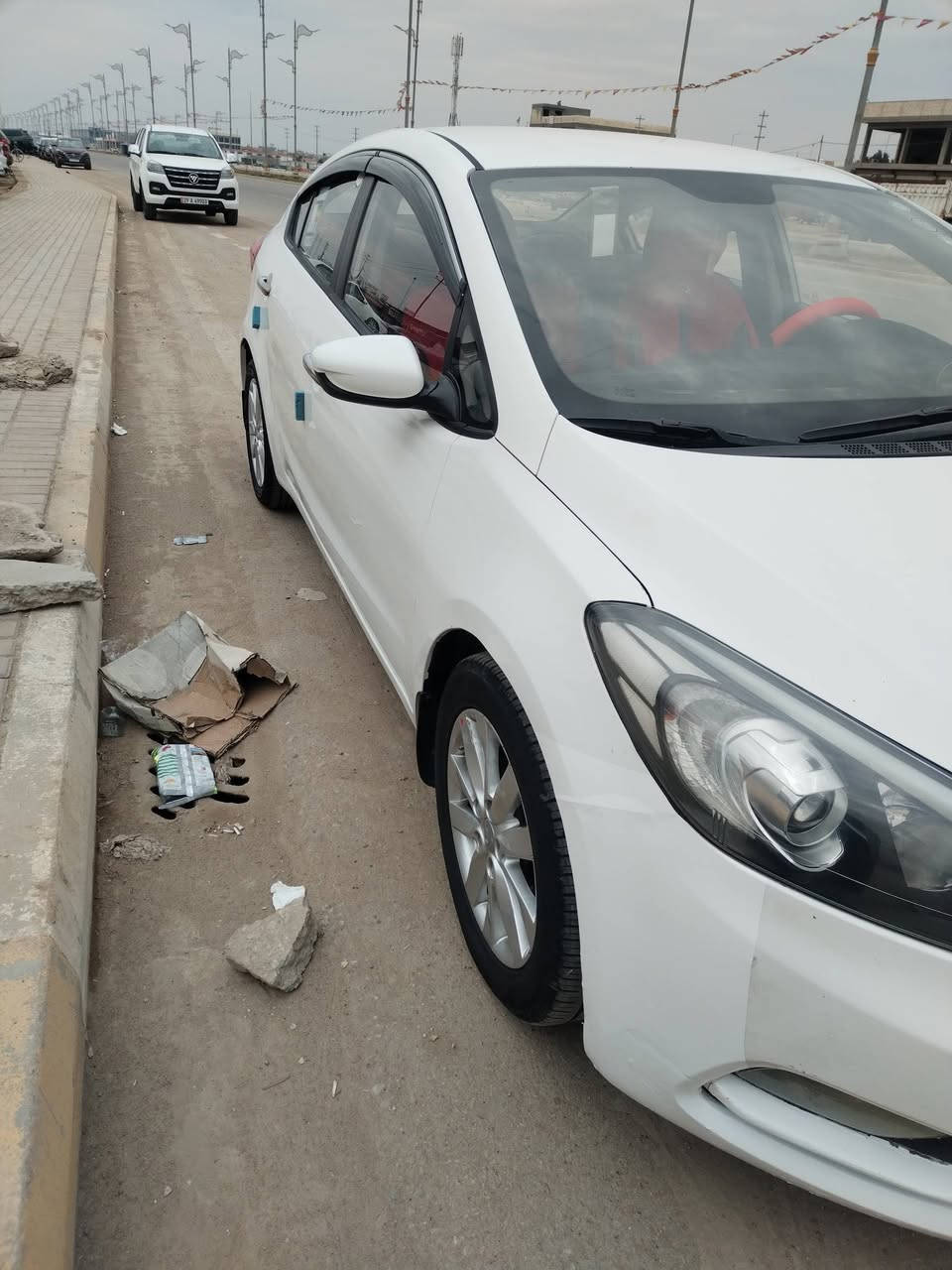 السلام عليكم
سيراتو ١٤ خليجي اربيل مكفول فقط بارد كد شبر اتريد وكالة او تحويل سنوية جديده ل ٣٠ هزة جديده
 مكاني واسط الصويرة 
السعر ١٢٢
هاتف ***********
