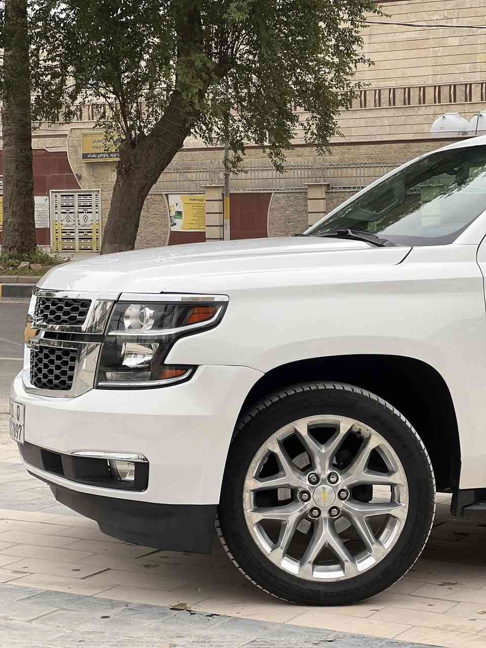 سلام عليكم تاهو موديل 20 دخول جديد بسمي السياره جديده كلش مناقصها اي شي جاهزه على 24 حبه الف متصرف عليها برغي ممفتوح بيها كير ومكينه وصدر كلها مكفوله ويل متاير جديد السياره كلش جديده بيها صبغ قطعتين ونص بدون ايرباك ماشيه 105 مايل مشي امريكه مصلحة تصليح درجه اوله ومصروف عليها اسياره بوليسي تجي تشوف السياره اذا مو اجدد من الصور ارجعك بيها بله فلوس العنوان بغداد حي تونس بيع او  مراوس  والي عنده مراوس مو ايلعك بسعرها السعر 3005        بدون ايرباك شرط الفحص راديترات لادي تبريد بلادي بدون اي قطعه تبديل رقم بغداد تحويل مباشر ***********
