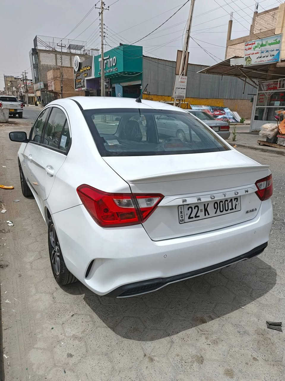 السلام عليكم عيوني بروتون مديل 24 كفالة عامة ماعده كرت صغير بلجاملغ الخلفي صوب الايسر السعر 100 وبيها مجال قليل  ***********
