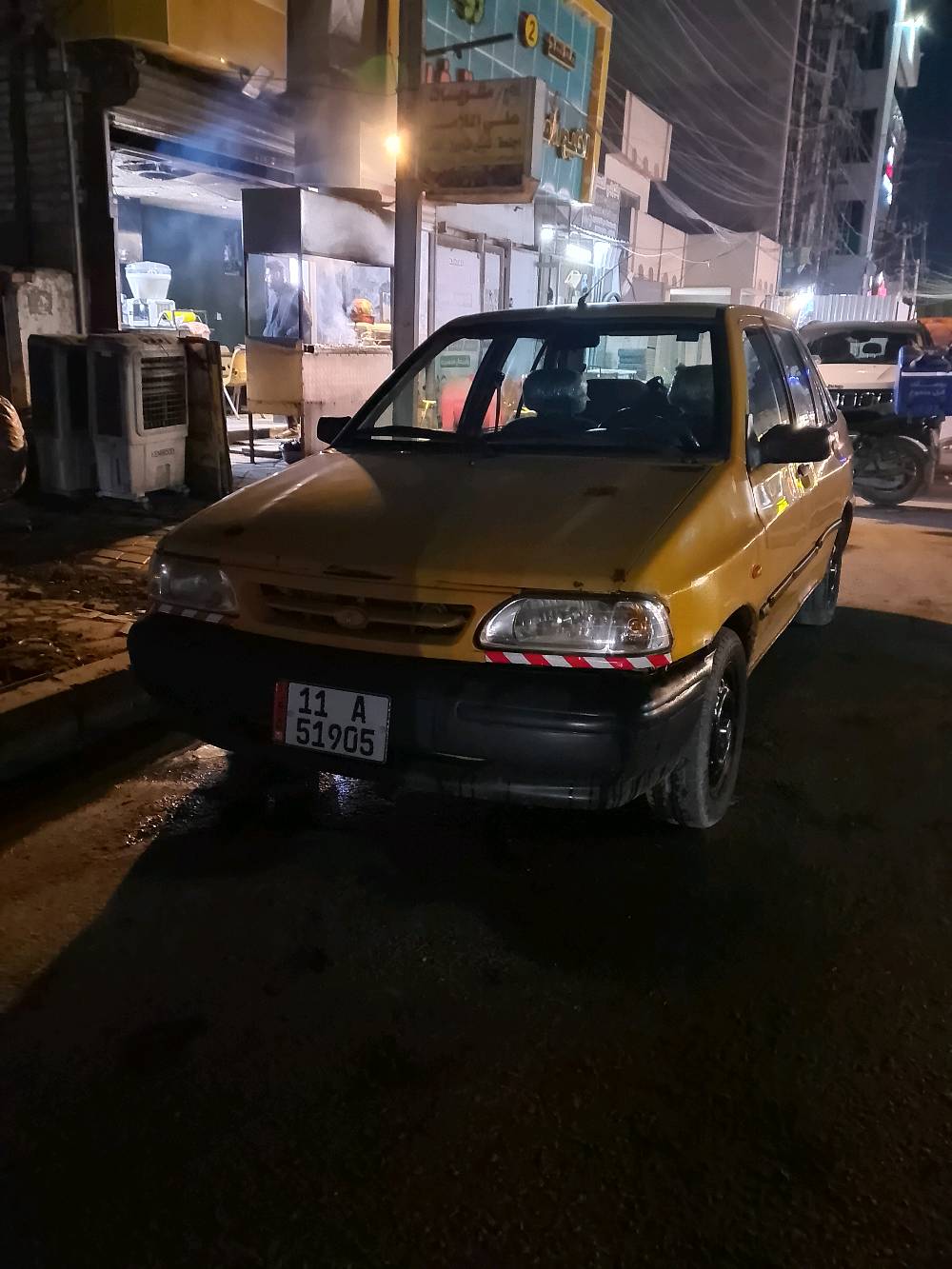 سياره موديل 14
سنويه لل30
السياره بسمي كبل احولك
مكاني كربلاء حي العسكري العابد 
سياره تخم تايرات جديد 
حداديه نظيفه 
مكينه كير فول
