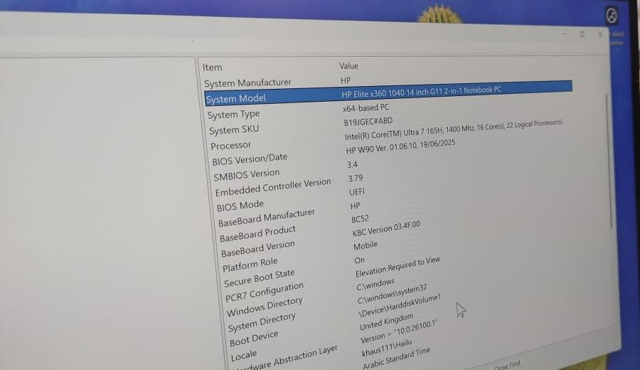 السلام عليكم
شباب عندي لابتوب جديد 
اخر اصدار 
و الموصفات واضحه مثل ما موجود بالصوره
شاشة لمس + قلاب 
كامل كارتونه و غراضه 
شاحنة تايبس الاصلي شركة 
للتواصل مع الصفحة
او الاتصال 
***********
***********
