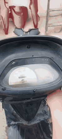 سلام عليكم دراجه فراشه مكلف بالنشر دراجه بس علك عندي ولف وعفتهه*********** مكان رحمانيه الجعيفر شارع حيفا السعر 200 وبيها مجال
