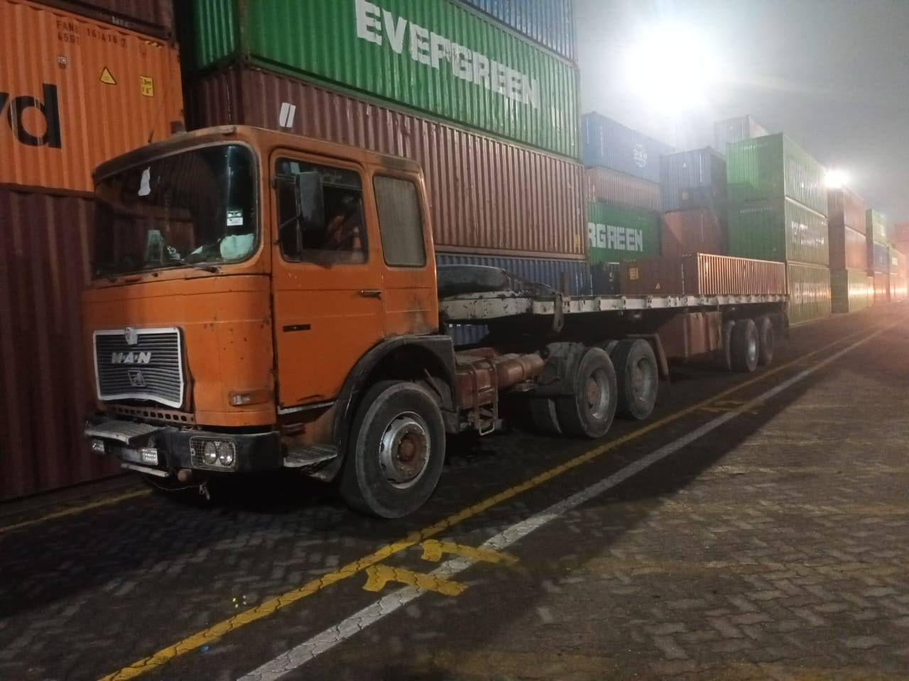 السلام عليكم مان للبيع رقم بابل سياره جاهزه للشغل ***********
