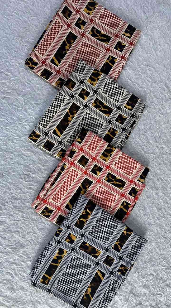 السلام عليكم 
كما عودناكم على كل ماهو جديد 
جديدنا اليوم للموسم الصيفي 
كشمير موديل ايطالي وباسعار مناسبه 
سعر القطعه (5000) فقط 
العنوان / بغداد الامين الثانيه شارع الارامل 
***********توجد خدمة توصيل
