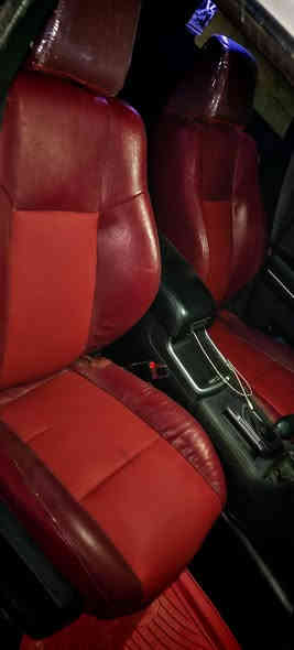 سلام عليكم اخوان
كشنات جارجر اوباما فول تدفئه تبريد تحكمات جهتين تحكم سكليترات خزن ميموري فول للأخير
نظاف و جدد و حلوات
 مراوس بحضن اسود او حضن مخمل

تلبيسه كشنات جارجر اوباما إماراتي جلد ثكيل اسود كامله بدون نقص و بدون ضرر ب 150 الف و بيهن مجال

مكاني ديوانية
رقمي ***********
***********
