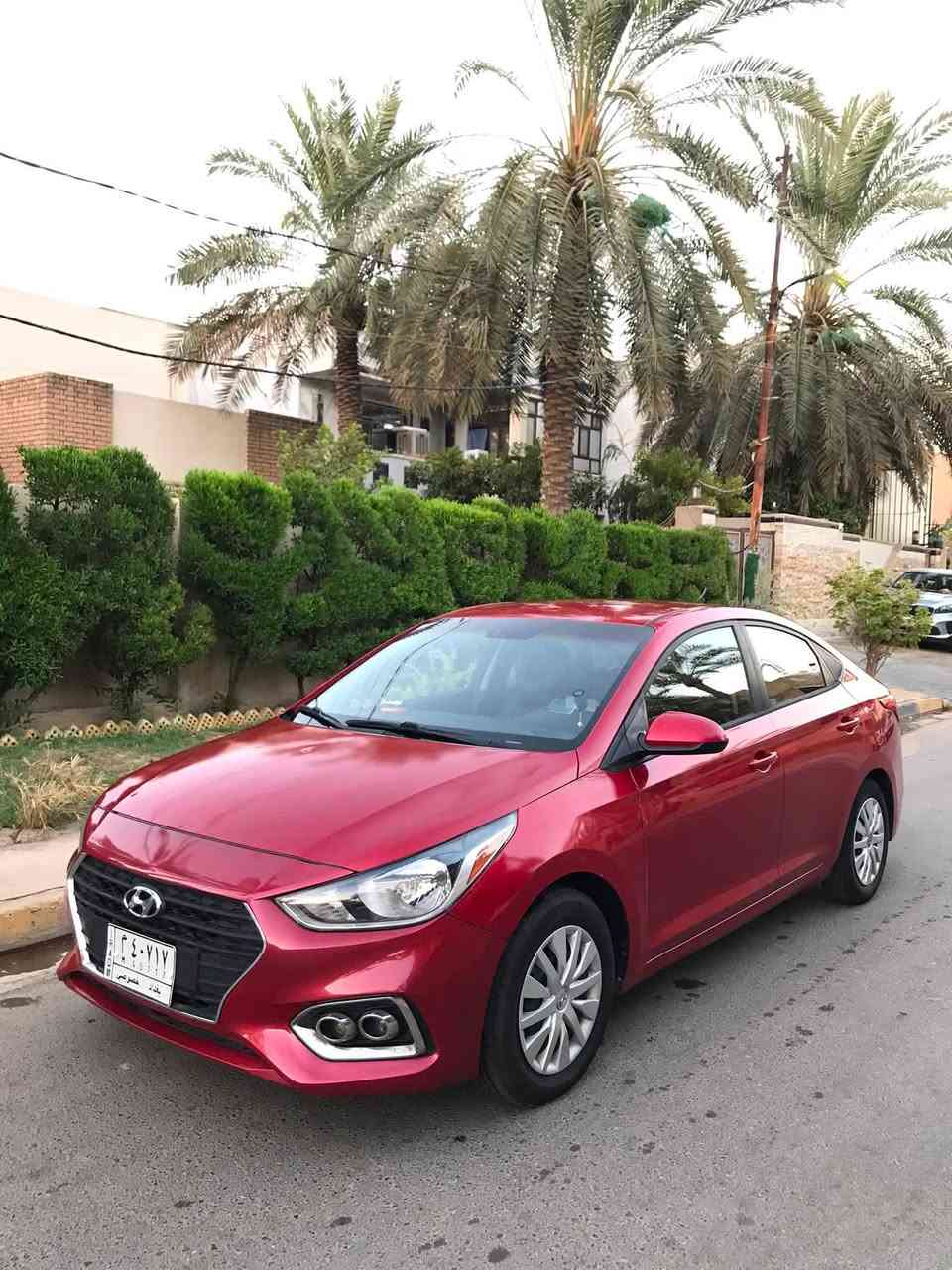 السلام عليكم 

اكسنت 2019 وارد امريكي حادث امريكا مرفق بالصور 

الصبغ حالياً جاملغ وبنيد + نصف الجاملغ الاخر 

بدون ايرباك بدون شواصي 
مكينة 1600 gdi 
كير 6 نمر 
ماشية 96 mi 

كير ومكينة مكفولات بدون فتح برغي 
تبريد ثلج 

ادامة كاملة تنظيف جميع الحساسات وتبديل الفلاتر بانواعها والفيتبم + باتري جديد + زوج تاير امامي جديد

صور الحادث اضغط على الرابط وتطلع 
https://en.bidfax.info/hyundai/accent/27114727-hyundai-accent-se-2019-red-16l-4-vin-3kpc24a39ke085230.html

مكاني بغداد / حي الجامعة 
السعر 95 ورقة بيها مجال 
هاتف ***********
