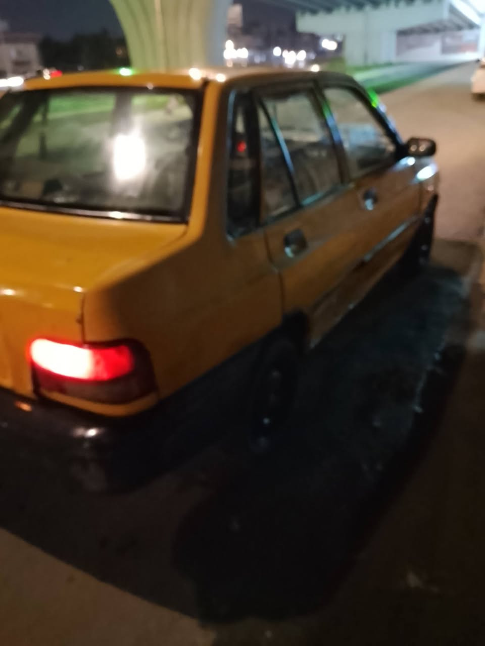 سلام عليكم سايبا 2011 مكينه وكير وشواصي مكفولات كشر يرادله سمكره سنويه لحد 28عليه غرامه 400 وعليه هيئه 218 ينزلن من السعر شرط التحويل سعره 20 ورقه اكرر الغرامات تنزل من السعر ***********
