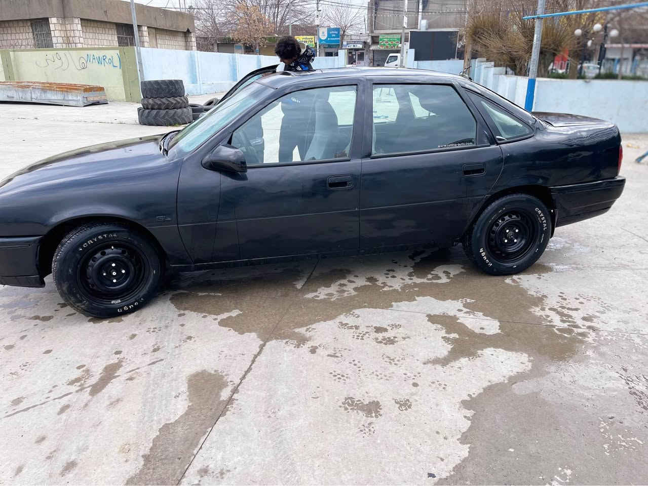 ئؤپل
مه كينه ٢٠

گئرو مه كينه ى به شه رتى ١٠ فيته ر
سه ياره كه زؤر مه زبوتو ريكو بيكه
كه رم فلجه لايت كاره باى به شه رت
مالى فه قيره 
١٤$ معامله
موشته ريت تيل بكه له خزمه تام
***********
واتساب ڤيبر 
علوجه كه فيلى دارو به رديم حلبجة, السليمانية
