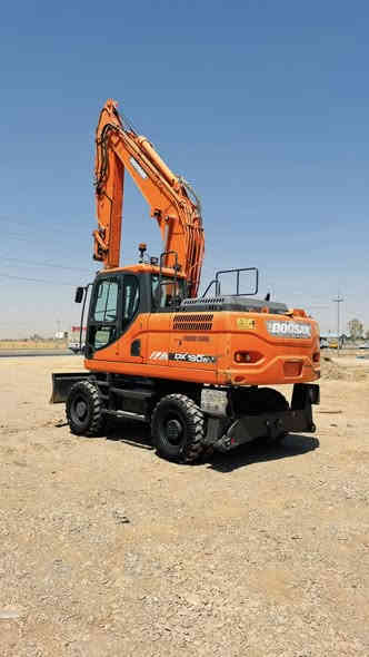 Doosan dx 190-2014-✅👍🆕
740 $
        معرض   محمد علي
         ☎️📱 *********** 
         ☎️📱 ***********
    ساعات:  ٩:٠٠صباحاً   -  ٧:٠٠مساء⏰
    بيع وشراء جميع الاليات الثقيله ✅
     عنوان أربيل/ شارع كركوك ✅📍
