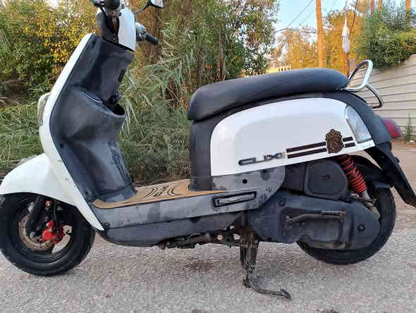 سلام عليكم بوليس كابريته موديل 2008 كفاله عامه شهر من طالعه من المعرض سعر 950 مكاني كربلاء الكنطره البيضه *********** وبي واتساب
