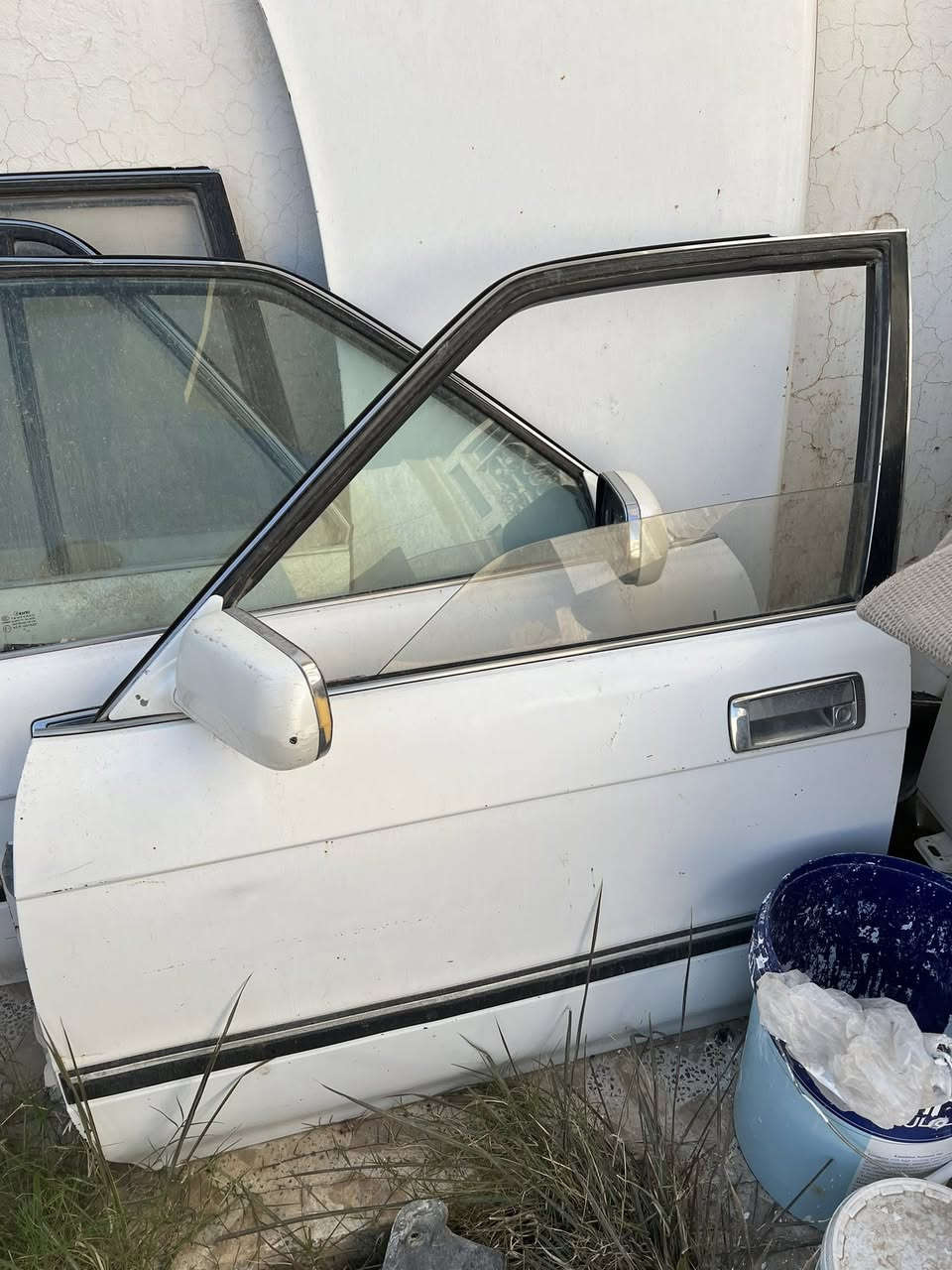 سلام عليكم عندي بوب 4جاملغات 2بنيد قبق صندوق سعر البنيد100. سعر الجاملغات 120 يعني الواحد ب60 البوب كاملات هنه ول جام أو مكاين جام أو قفاله كاملات لأخر حبايه سعر الباب الواحد ب 50 ***********
