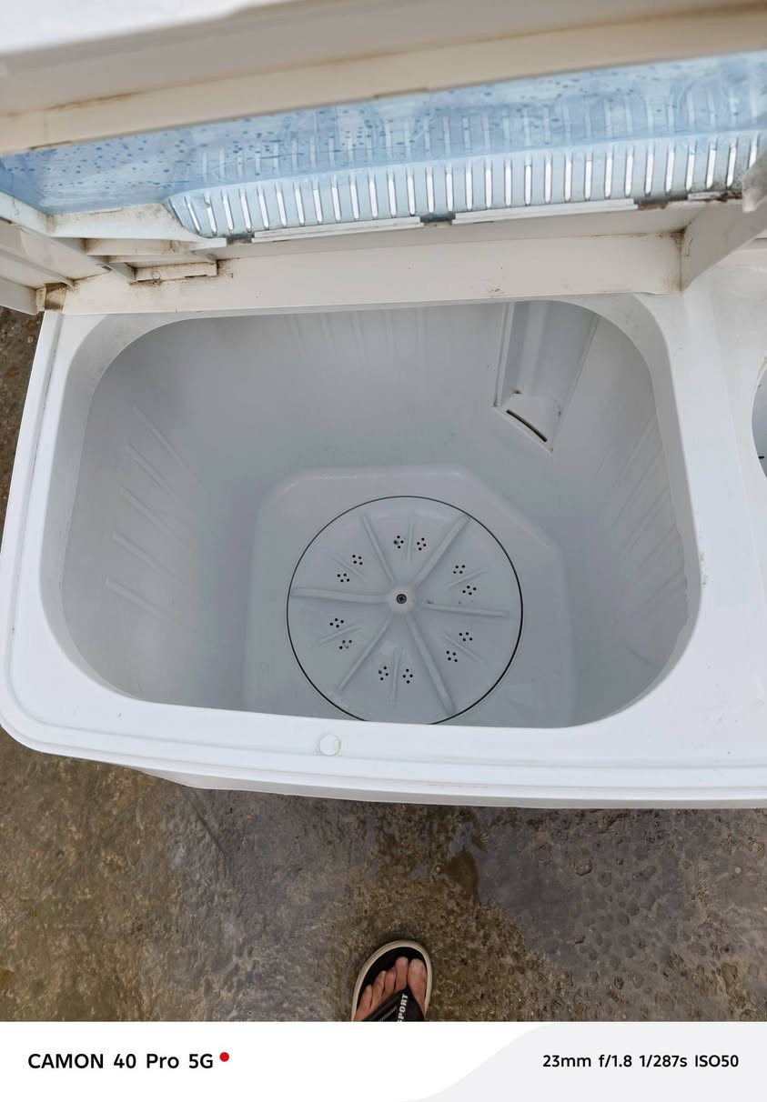 غساله ميديا ١٣ كيلو شغاله وعل فحص نضيفه كلش سعرهه ٧٠ مكاني بغداد العبيدي قرب سوق العبيدي *********** بي واتساب
