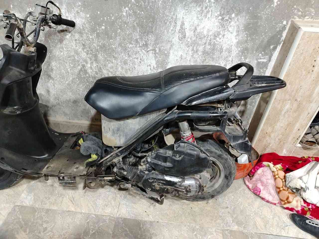 سلام عليكم سبيسي ياباني رايمر سلف هندر بس ابيع كوم  حديد سسعر ٣00
الرقم ***********
