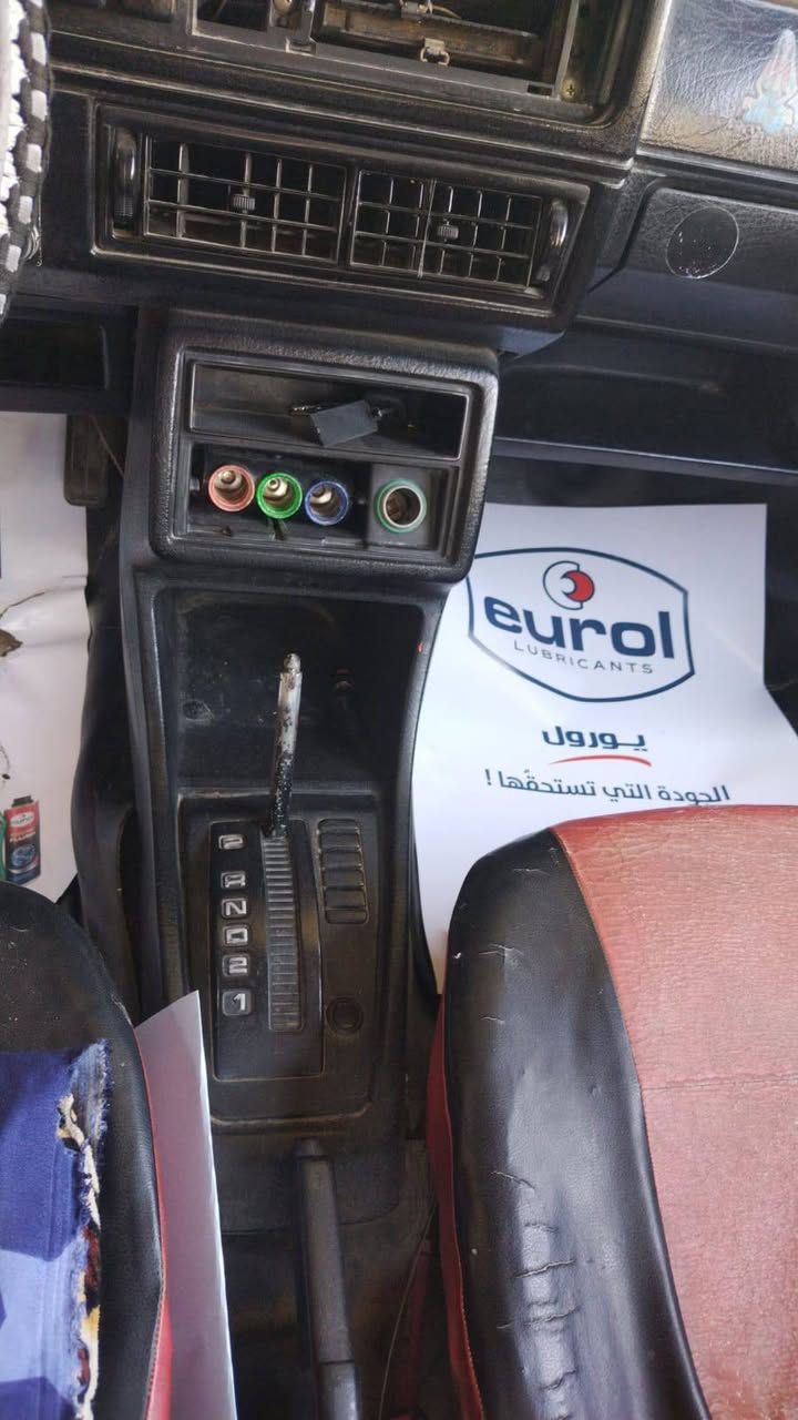 سلام عليكم كولف موديل 91 سياره جاهزة من كلشي مكينة كير جديد كهربائيّات كلة شغالة حدادية جديد تخم تاير جديد داخل نضيف سياره فتحة مكفولة من ضربه وخياس صبغ بلادية رقم انبار تحويل ثاني يوم سعر 25 او بيه مجال مكاني بغداد هاذه رقمي ***********
