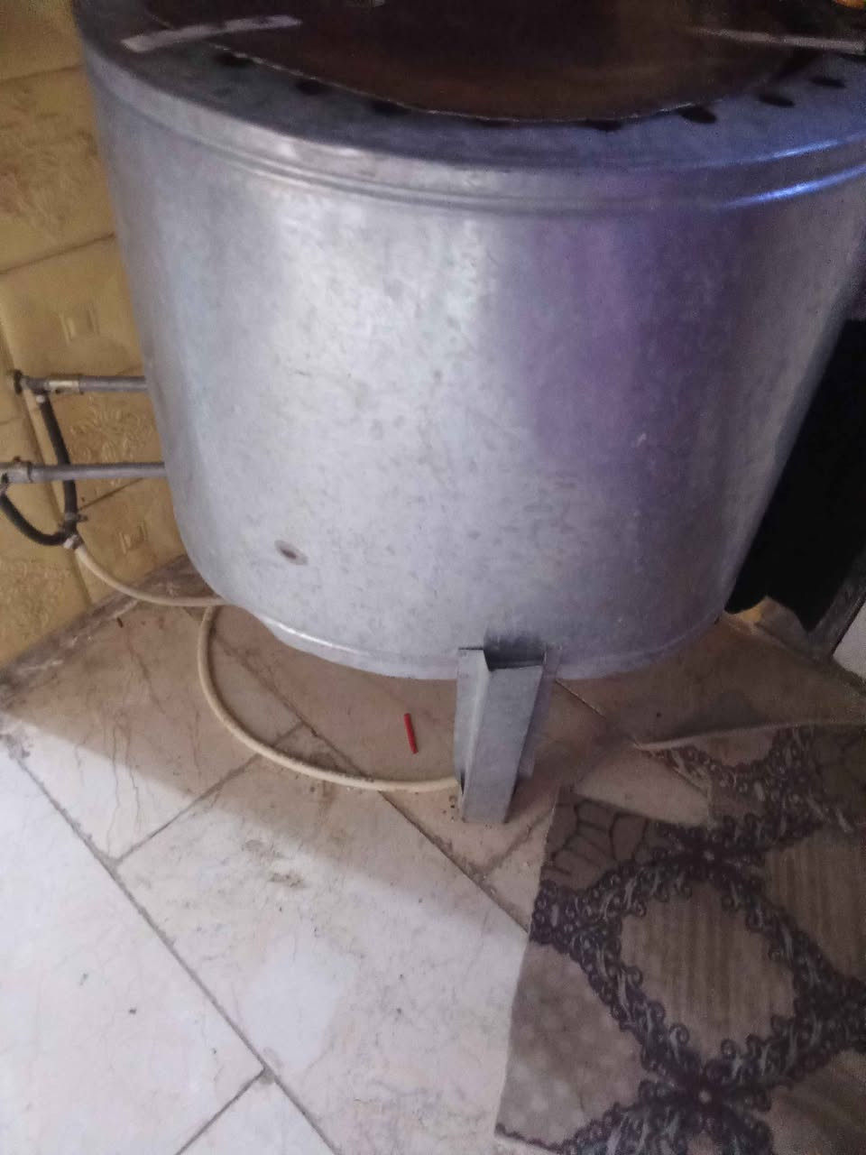 ديوان نضيف وتسكام 350وبي مجال وينك نضيف متر بدون ملحق ٦٥وبي مجال وتنور نضيف مستعمل قليل 35 كربلاء, العراق


**إذا كنت صاحب هذا الإعلان وتريد حذفه لأي سبب، رجاءا أرسل رسالة إلى الدعم الفني**