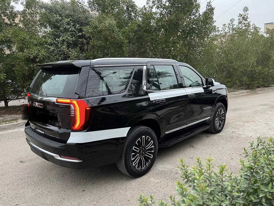 سلام عليكم

جمسي يوكن الفيشن 2025 ضمان شركة المنصور 

ا GMC Yukon ELEVATION 2025 

مكفوله كفاله عامه

 خليجي وكالة المنصور 

 ماشيه 12

 موديل 2025

 حجم المحرك 5.3 V8 

 مفتاح التشغيل بصمة  

 تشغيل عن بعد 

 دفع ثنائي RWD

حساسات أمامية 

حساسات خلفية 

لايت زينون + LED 

 دخول بصمة ذكي 

 حجم الاطار R20 

 اشارة في المرايا الجانبية وكهرباء 

 ا ABS 

 دشبول شاشة ديجيتال 

 شاشة Apple Car play 

 سماعات سستم صوت شركه BOSE

 كاميرا دوارة 

لانارة الداخلية LED  

 مثبت السرعة Cruise 

 المودات والاوامر الصوتية 

 ا Bluetooth / T YPCE 

مخرج منفذ الطاقة 

السياره بعدها بحاله الزيرو

مكان السياره بغداد 

واي استفسار ***********
