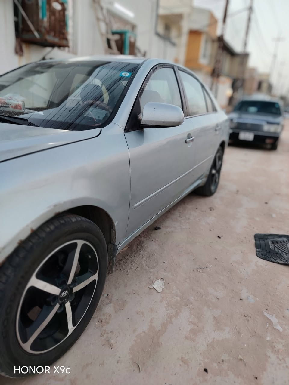 سوناتا موديل 2006خليجي مكفول من الضربه القوية بيه رشات صبغ نكول مصبوغه حزام مكينه وتبريد وحداديه 80رقم بغداد دولي بسمي مكان السياره نجف فول مواصفات السعر 85مع المجال للتواصل ***********إذا اكو اكسنت او نيسان حديث مراوس
