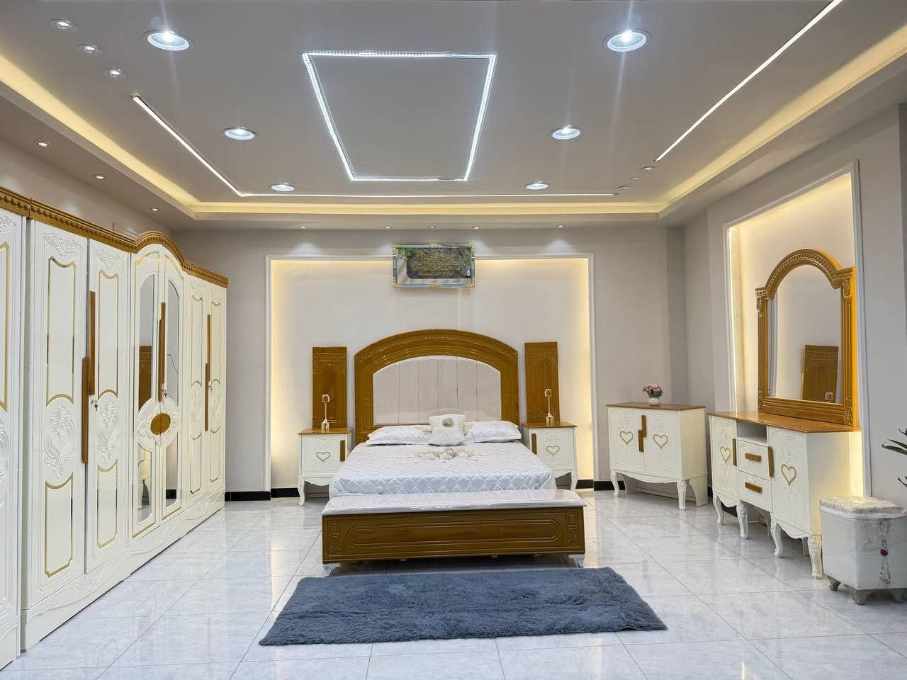 نجارة عراقية بتصميم تركي حديث، وتُصنف ضمن الدرجة الاقتصادية التي تجمع بين المظهر الفخم والسعر المناسب.


**إذا كنت صاحب هذا الإعلان وتريد حذفه لأي سبب، رجاءا أرسل رسالة إلى الدعم الفني**