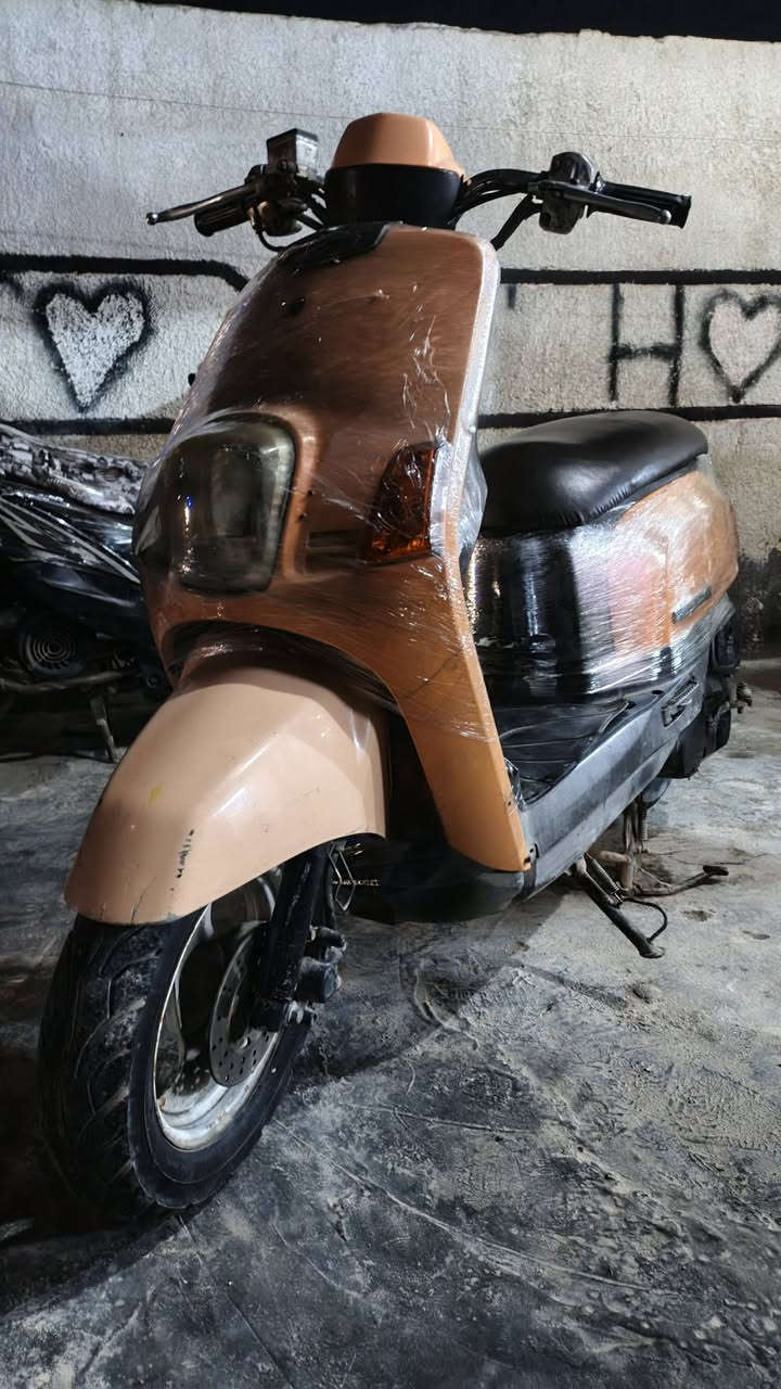 سلام عليكم دراجة بوليس كابريتر
الدراجة خير من الله شلعة ومعدل، كهربائيات كلها شغالة ،سلف هندر،مكينة بلادية ما مفتوحة الدراجة مكفولة كفالة عامة
المكان بغداد العبيدي
للاستفسار واتساب ***********
