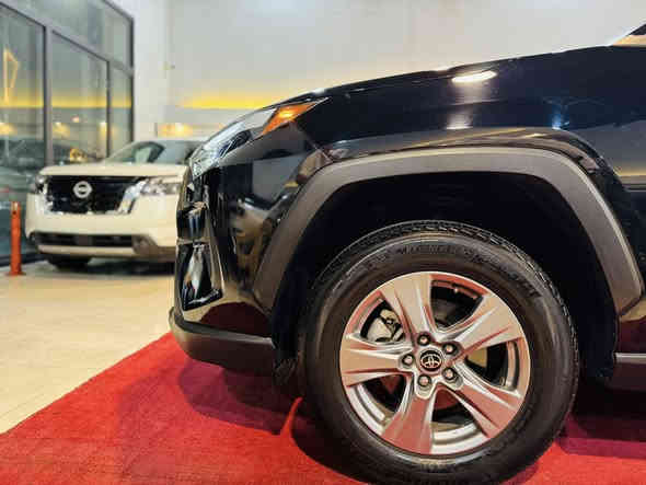كاتي تترقم شمالي فقط وصول جديد

📌 Toyota RAV4.2024 XLE  📌

♂️ عدادالمسافه16الف  mile

للون اسود
موديل 2024

⚙️ حجم المحرك 4 سلندر (2.5L) 

💵 (السعر/24,000 $)

♦️ المواصفات :
بصمة ابواب
بصمة تشغيل 
صندوق شفط كهربائي 
كشنات كهربائي  
فتحة سقف سلايد 
رادار أمامي(تحديد مسار)
رادار جانبي (نقاط عمياء)
رادار خلفي(التحذير من الاصطدام)
تحكم وضعيات القيادة Drive Modes  
اوتو ستارت (Auto start)
اوتو ستوب(Auto Stop)
هاند بريك بصمة
اوتو هولد(Auto Hold)
تحكم وضعيات القيادة ECO,NORMAL,SPORT
مانع انزلاق+ABS
حساسات خلفية+كاميرا
تحكمات استيرن
تبريد قطعتين 
وبقية المواصفات المعروفة
الضرر كما موضح بالصور
بدون ايرباك 

(العنوان/كركوك شارع المعارض)

معرض هشام الحمداني لتجارة السيارات 

                 - - - - - - - - - - - - - - - - - 

♦️ للاتصال/

***********
***********
***********
