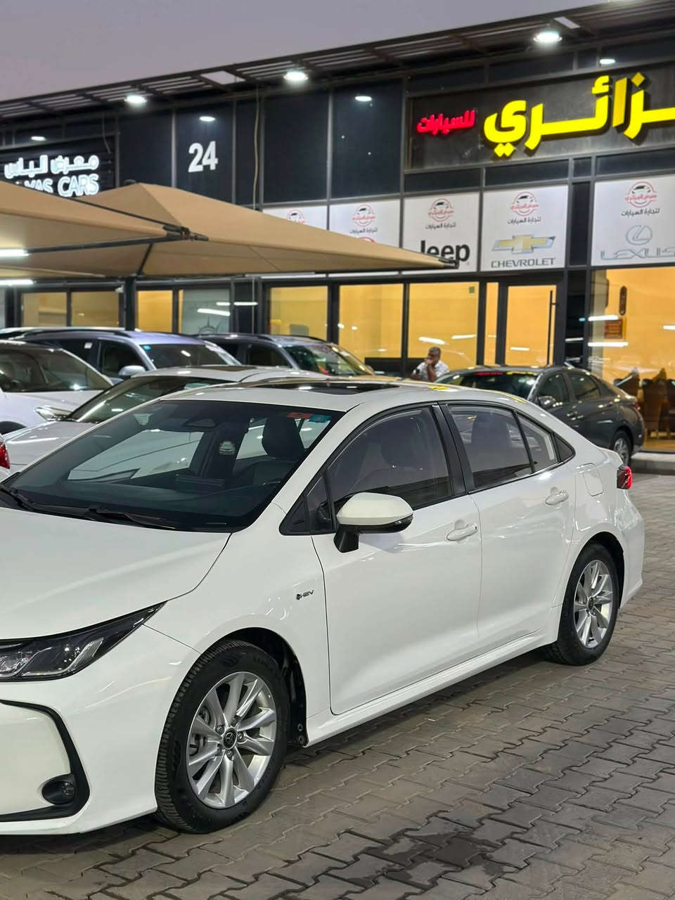 السلام عليكم تويوتا كورلا2024مستعمل المواصفات بصمة فتحة كشنات جلد تبريد شاشة قطعتين تبريد انضمة قيادة ايكو نورمال سبورت رادارت توقف ذاتي تحديد مسار كروس مثبت سرعة أوامر صوتية عداد ديجيتال هاند بريك كهربائي شاشة كامرة كار بلي اندرويد اوتو منافذ طاقة سيارة مكفولة ماشية 29الف كيلو ب 24 مليون دينار عراقي وبيها مجال بسيط مكاني كربلاء ***********
